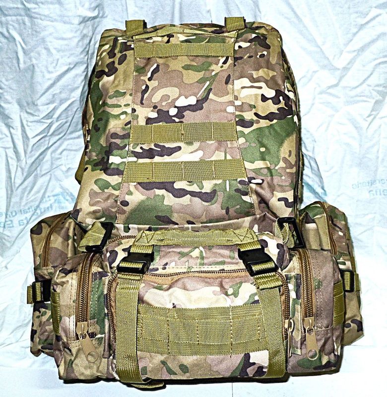Mochila 50L con bolsillos desmontables