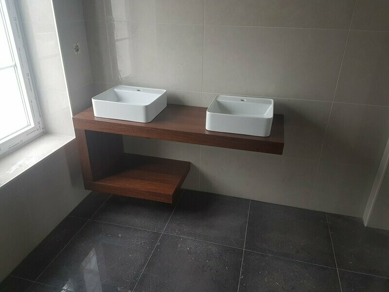 Móvel wc prateleira