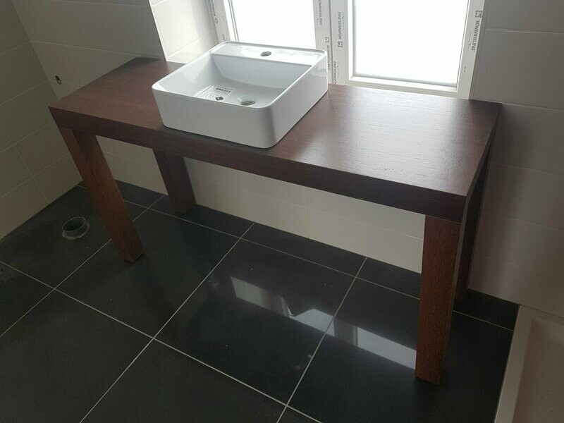 Móvel wc mesa