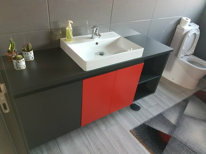 Móvel wc tulha 2 portas e abertura