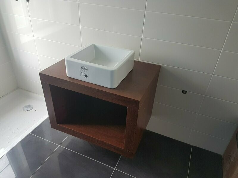 Móvel wc quadrado