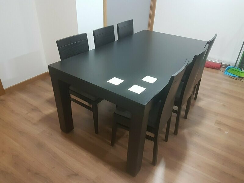 Mesa 3v e cadeiras