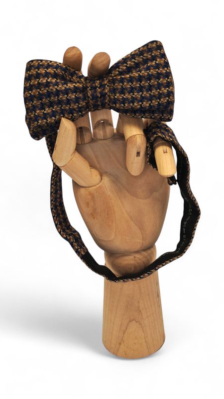 Papillon in lana #7 Papillon in lana #7