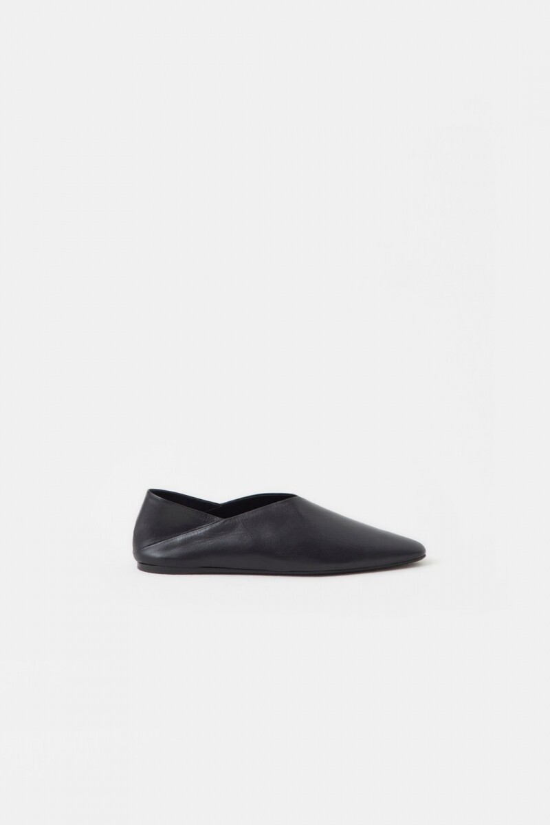 Closed ballerina zwart