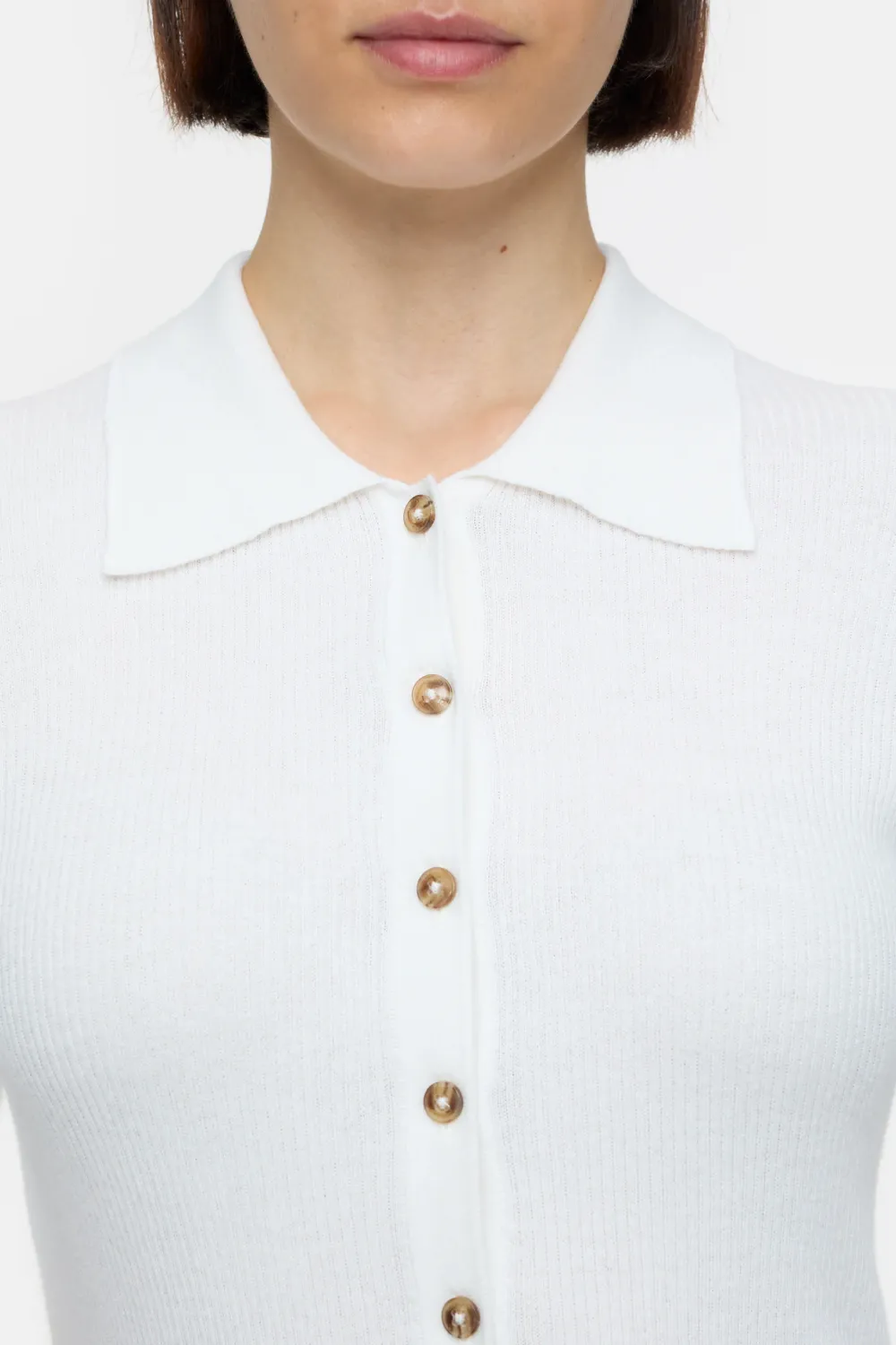 Closed top off white