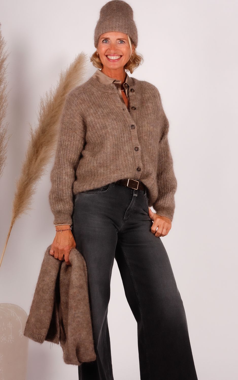 Des Petits Hauts vest 1H250044 taupe