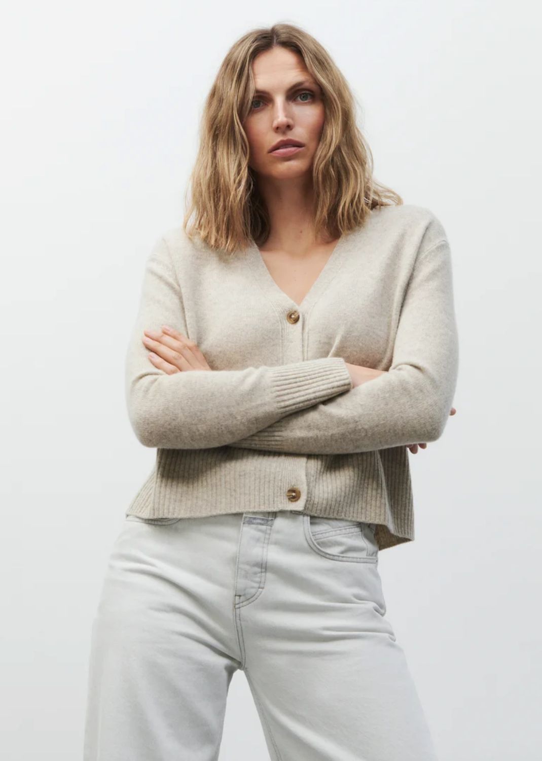 Closed v-neck vest C96254-920-22 beige melange