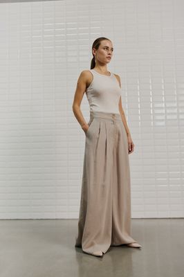 With Black tailored wide pant Marleen