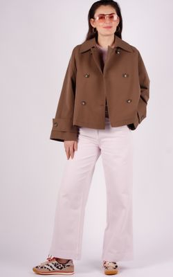 With Black wide pant Antonia