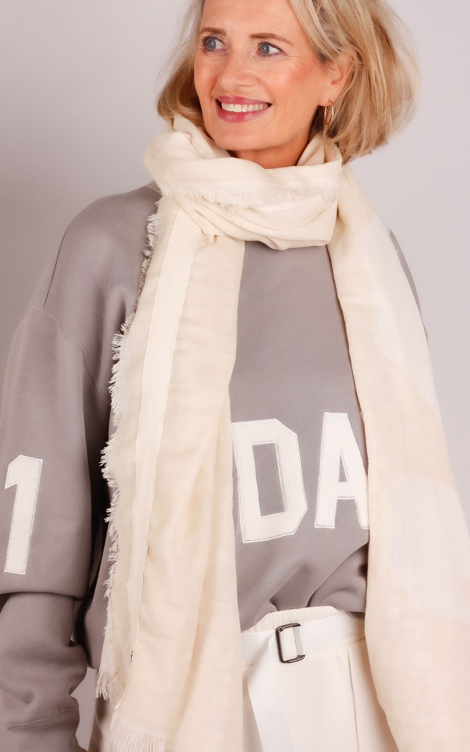 10 Days sjaal 20-900-6201 pearl