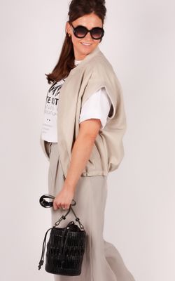 With Black Anni vegan waistcoat