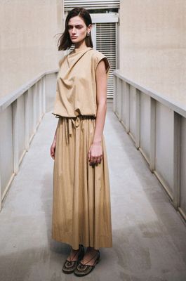 Milla rok 1152004 goud