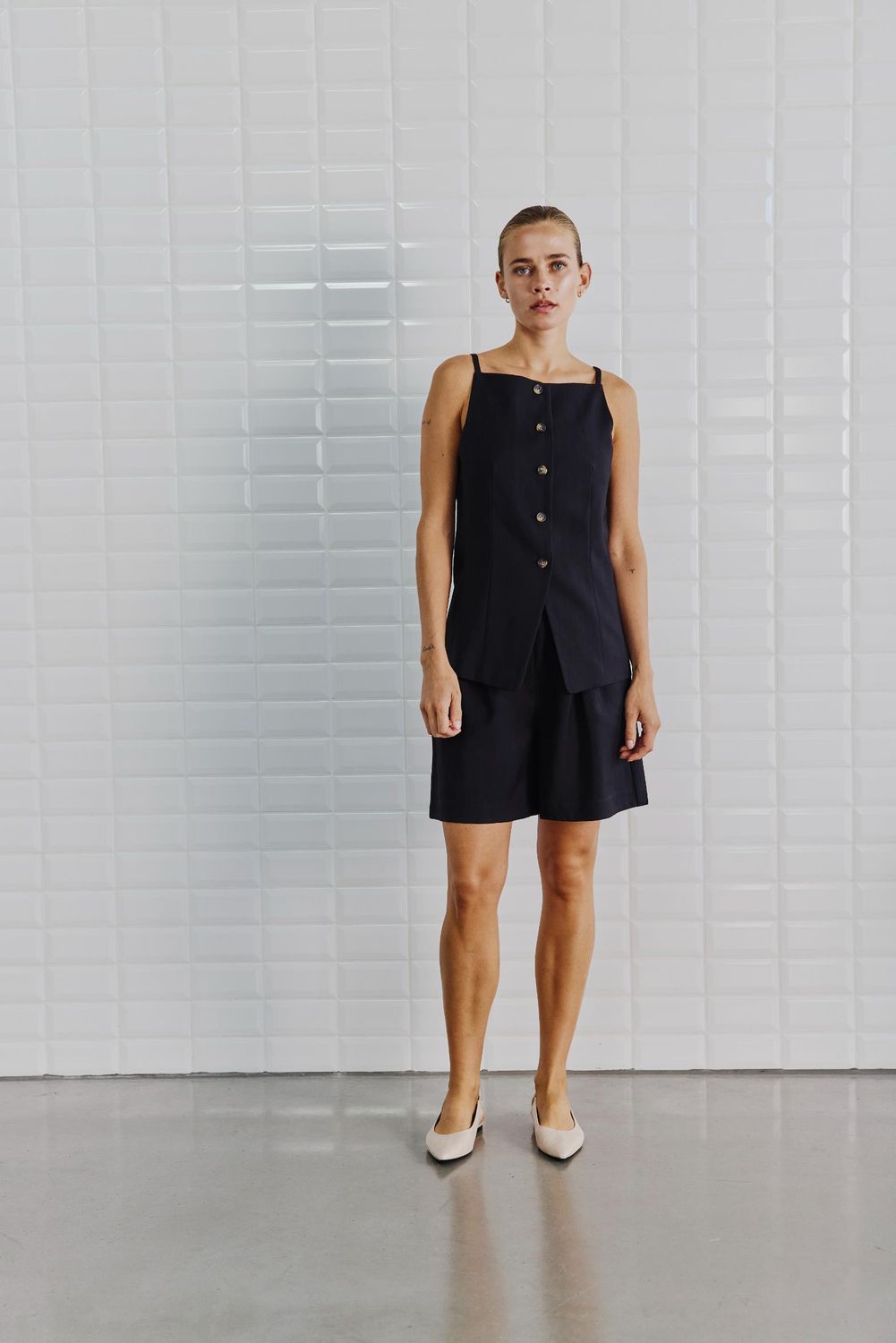 With Black Marits tailored shorts