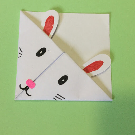 5 pcs bundle of corner bookmarks