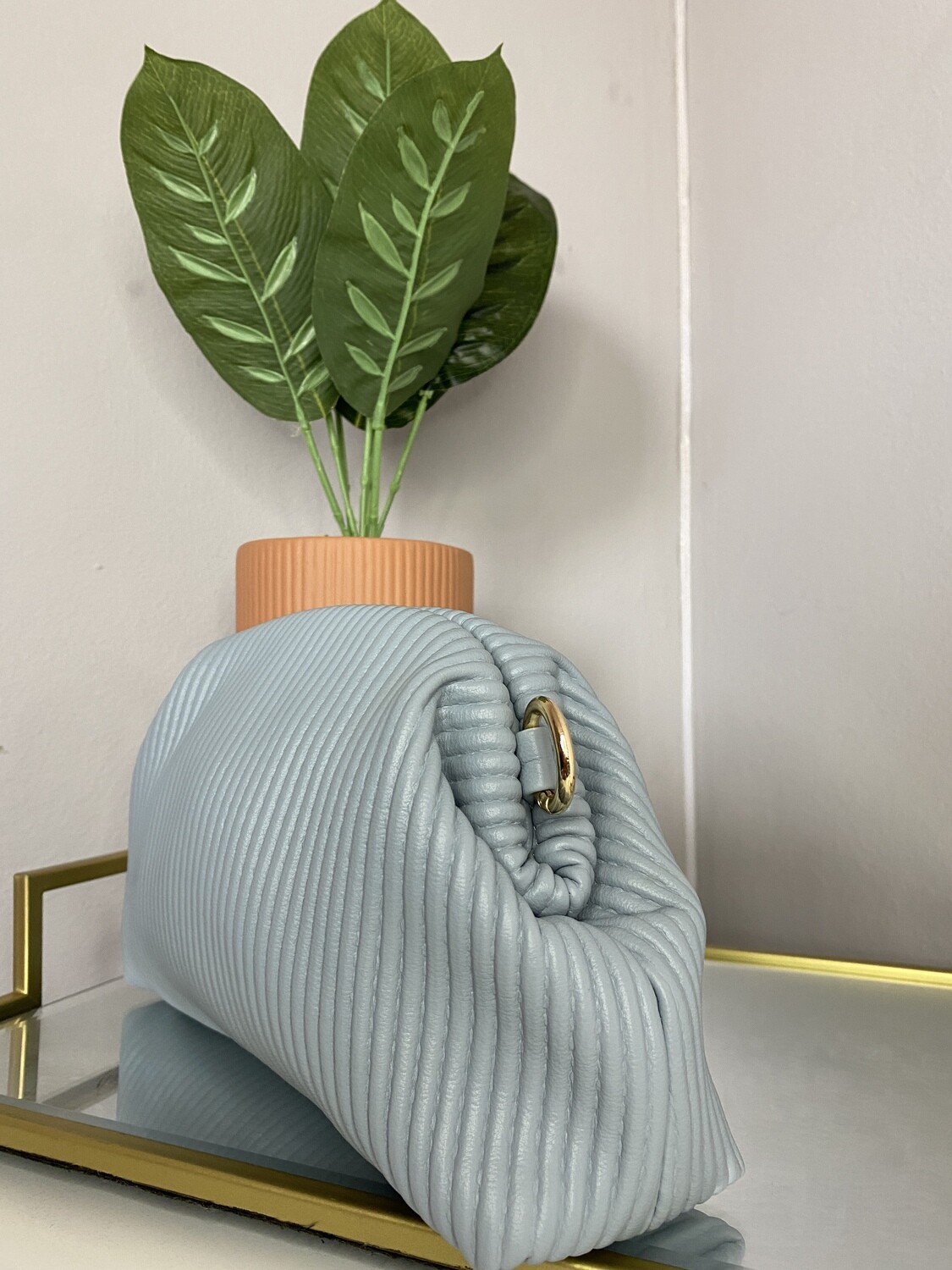 suit yourself purse