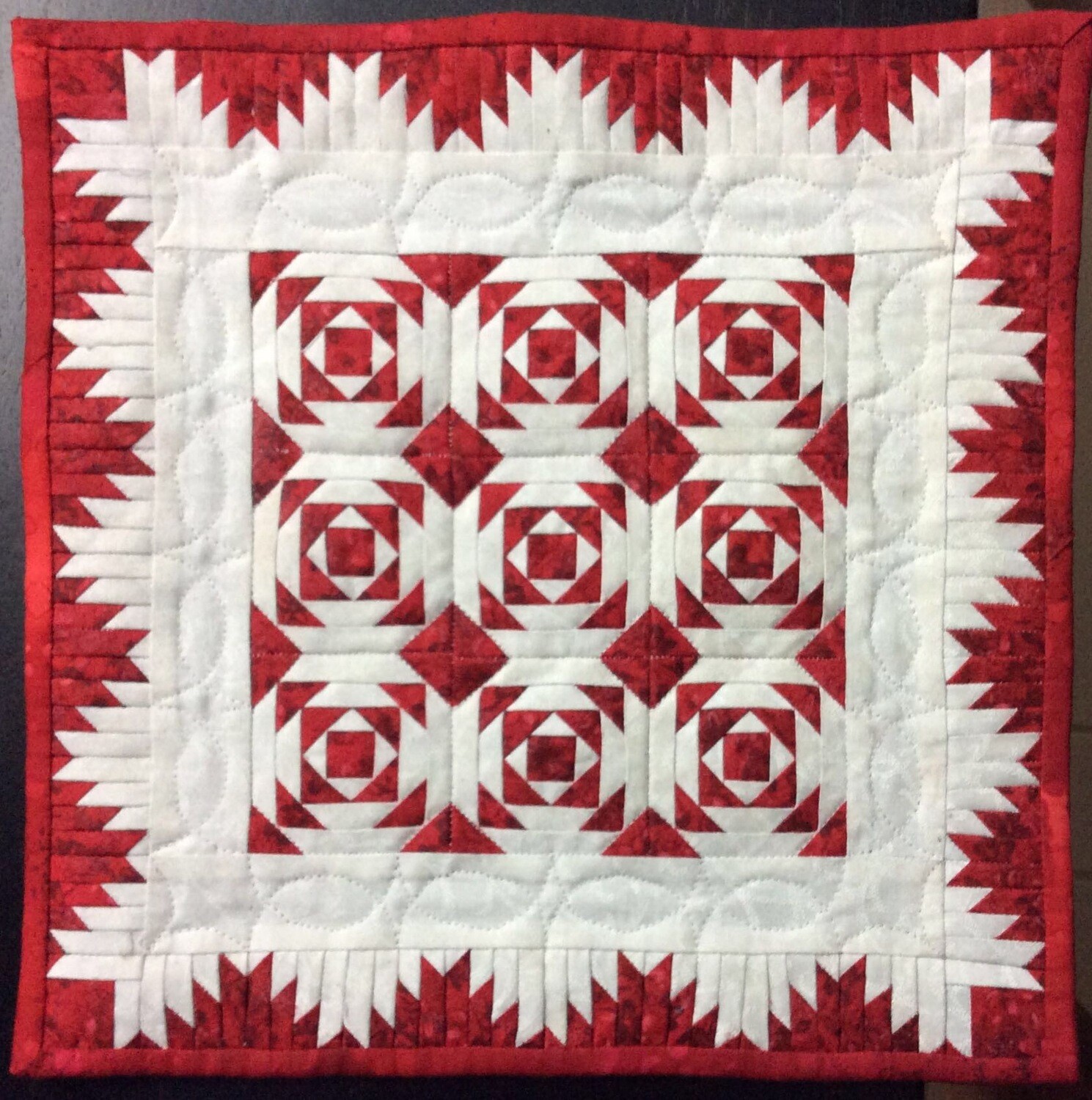Downloadable .PDF pattern for Delectable Pineapples Red and White Miniature Quilt with border options