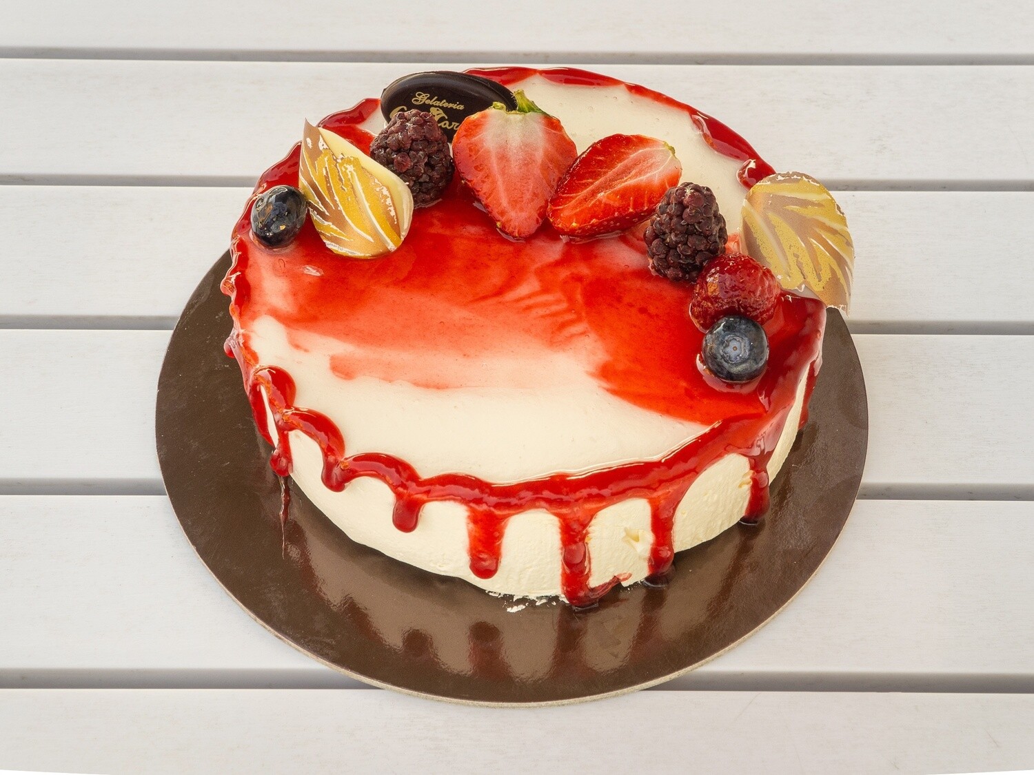 Torta Semifreddo MASCARPONE con variegatura multiple (fragola, frutti di bosco, bueno), anche senza glutine