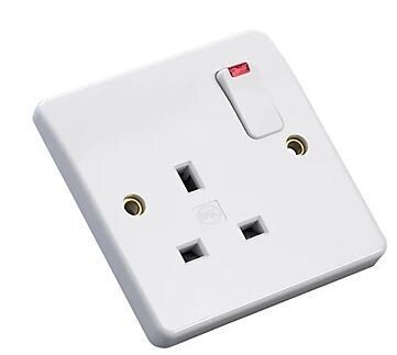 MK White Single 13A Switched Socket with neon