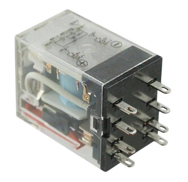 Omron Plug In Power Relay, 24V dc Coil, 10A Switching Current, DPDT