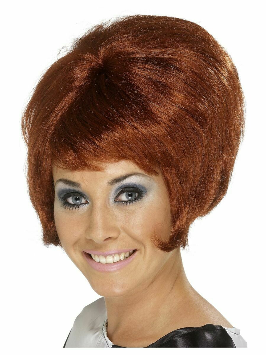 Beehive wig red