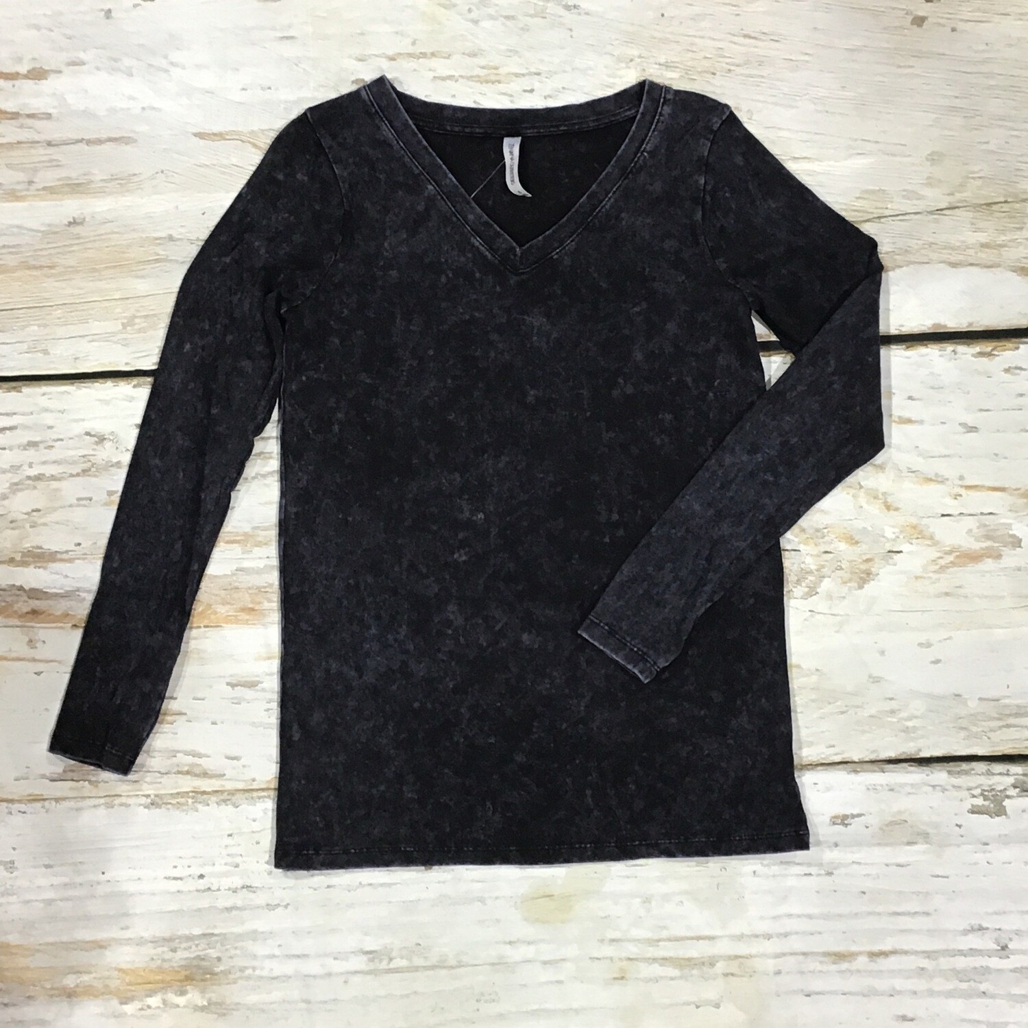 NAVY MINERAL WASH LS TOP