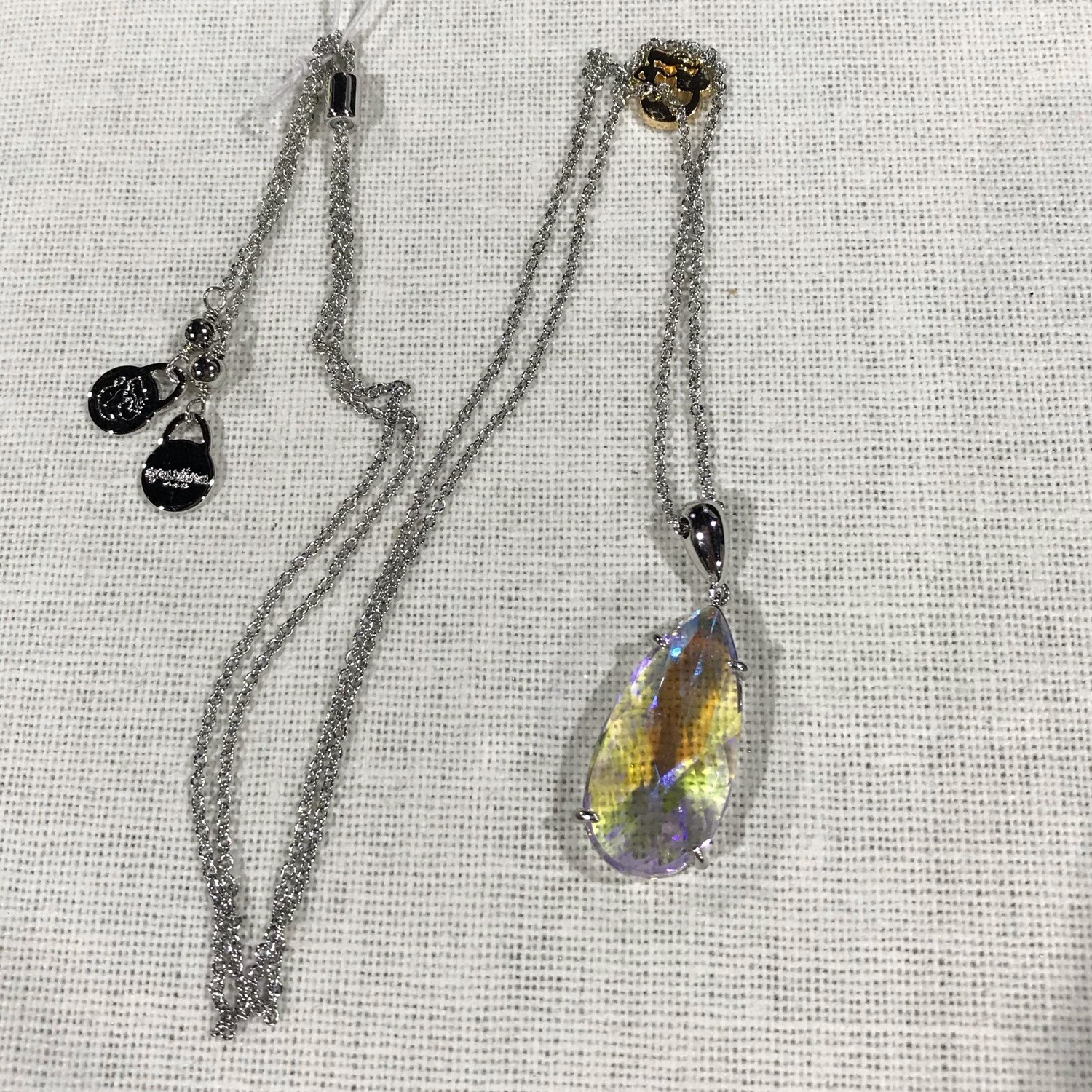 Dewdrop necklace iridescent 28”