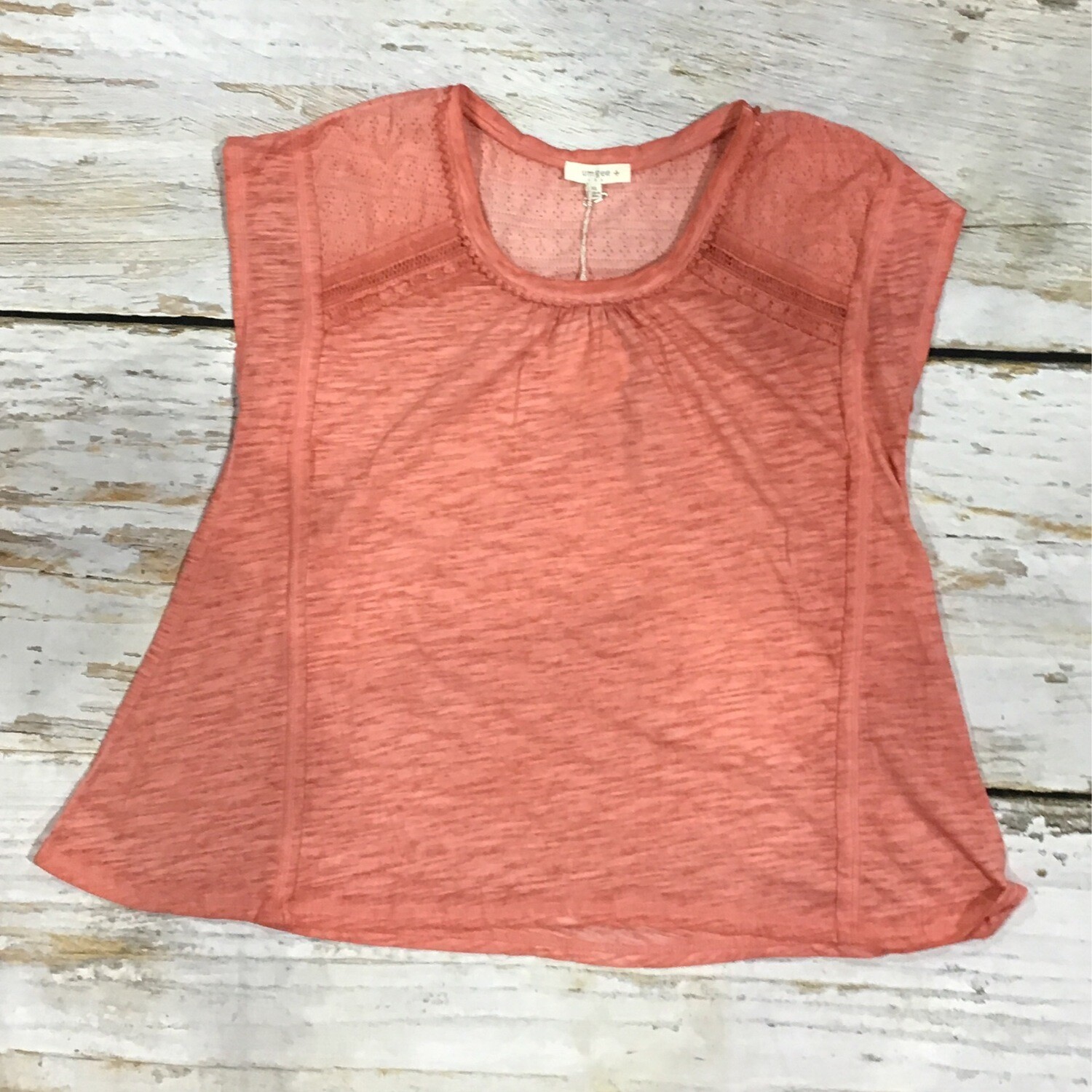 CORAL TOP W/LACE TRIM