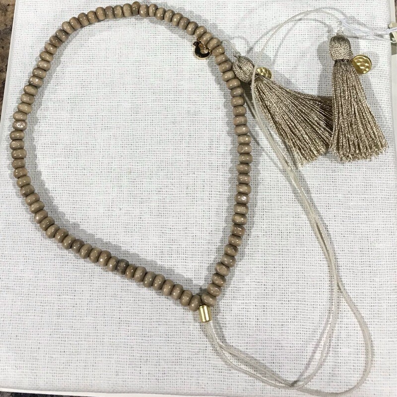 Beaded 30" Wood/tan