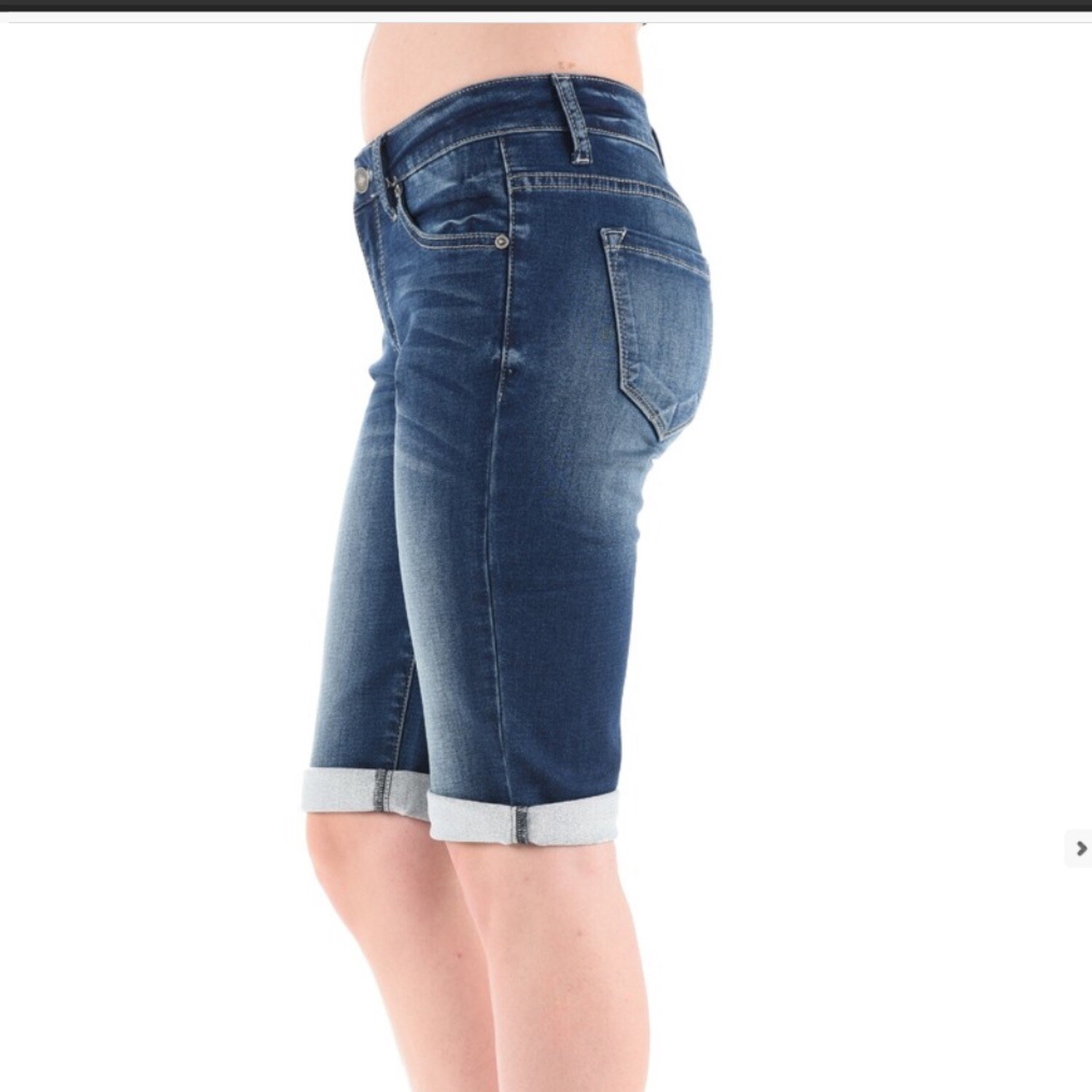 KAN CAN BERMUDA SHORTS