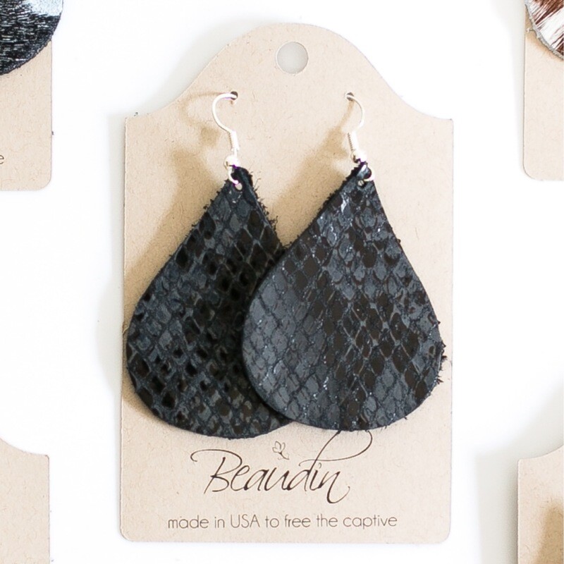 Hershey Earrings. Snake