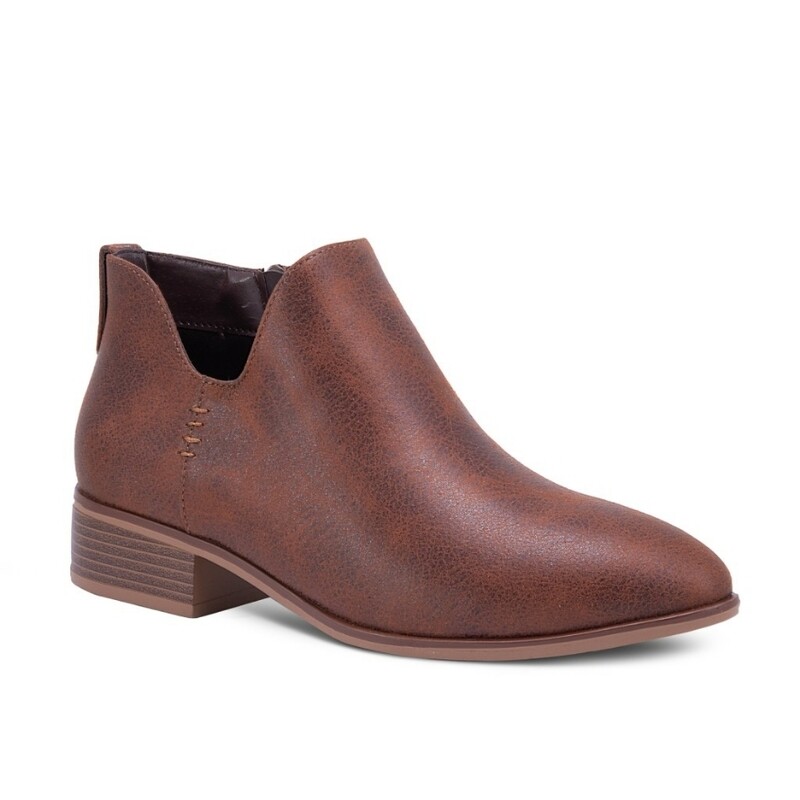Juniper Booties. Brown