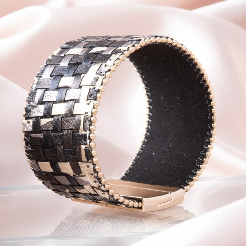Leather Cuff Bracelet. Champagne