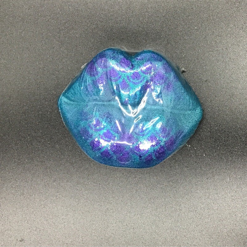 Unicorn Kiss Bath Bomb
