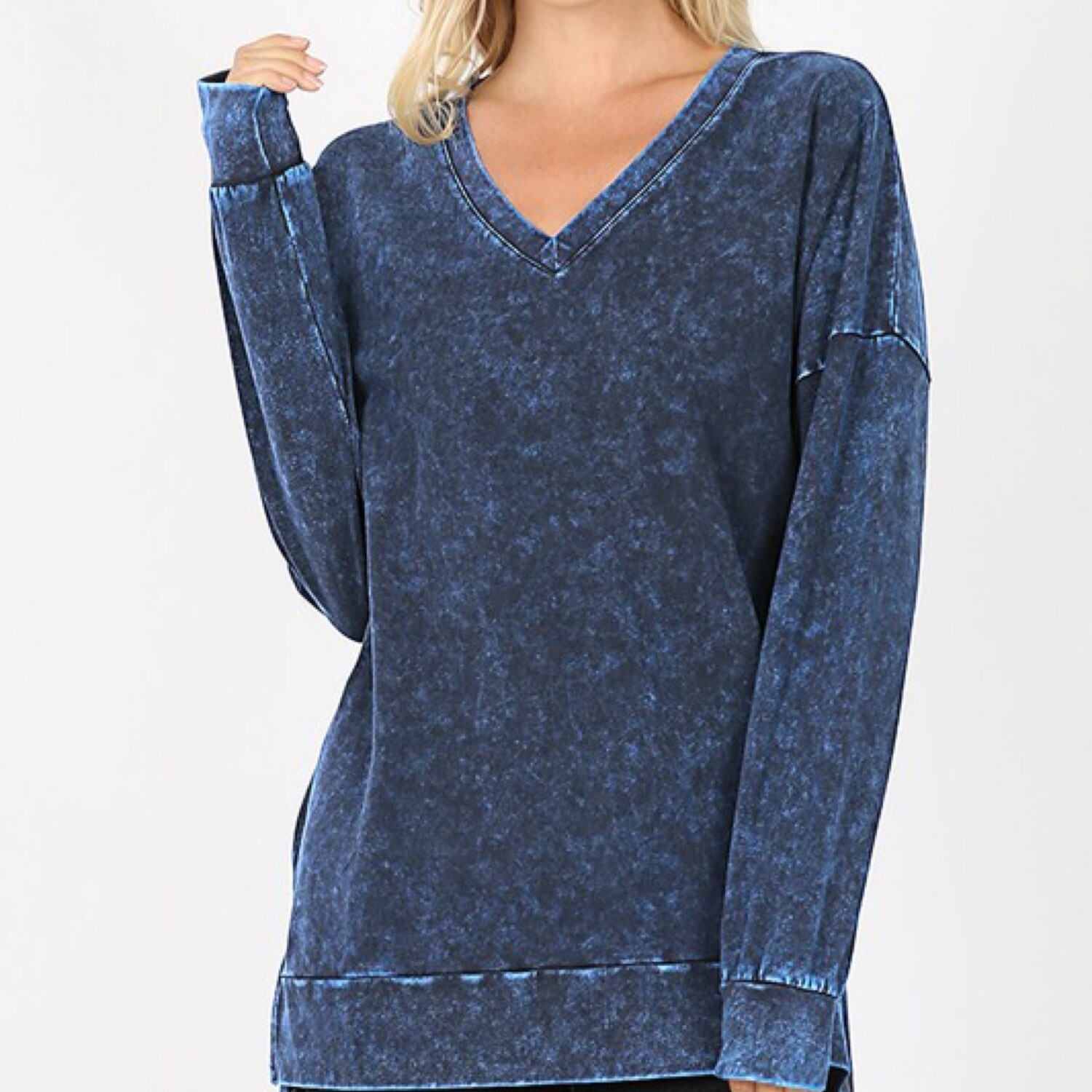 NAVY MINERAL WASH SWEATSHIRT