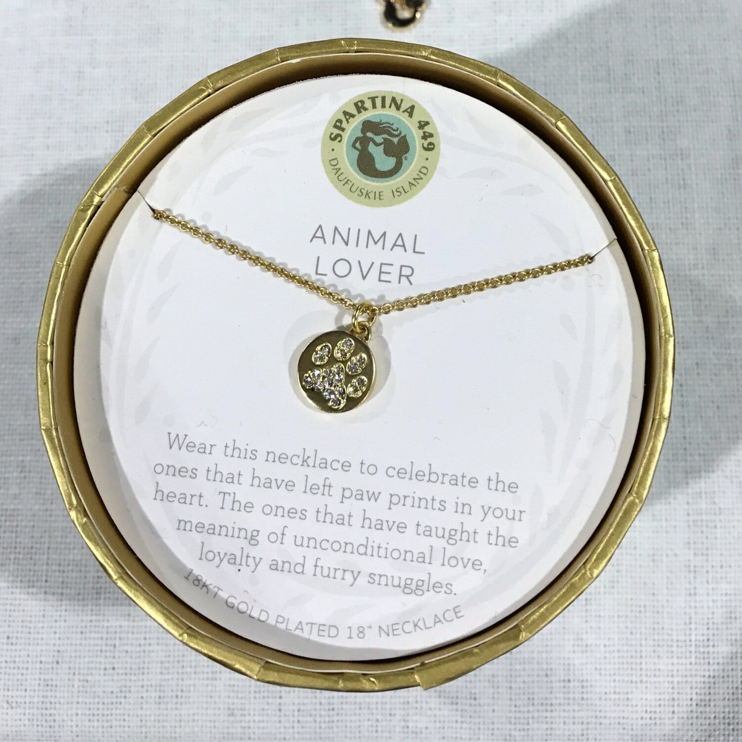 Animal lover. Necklace 18”