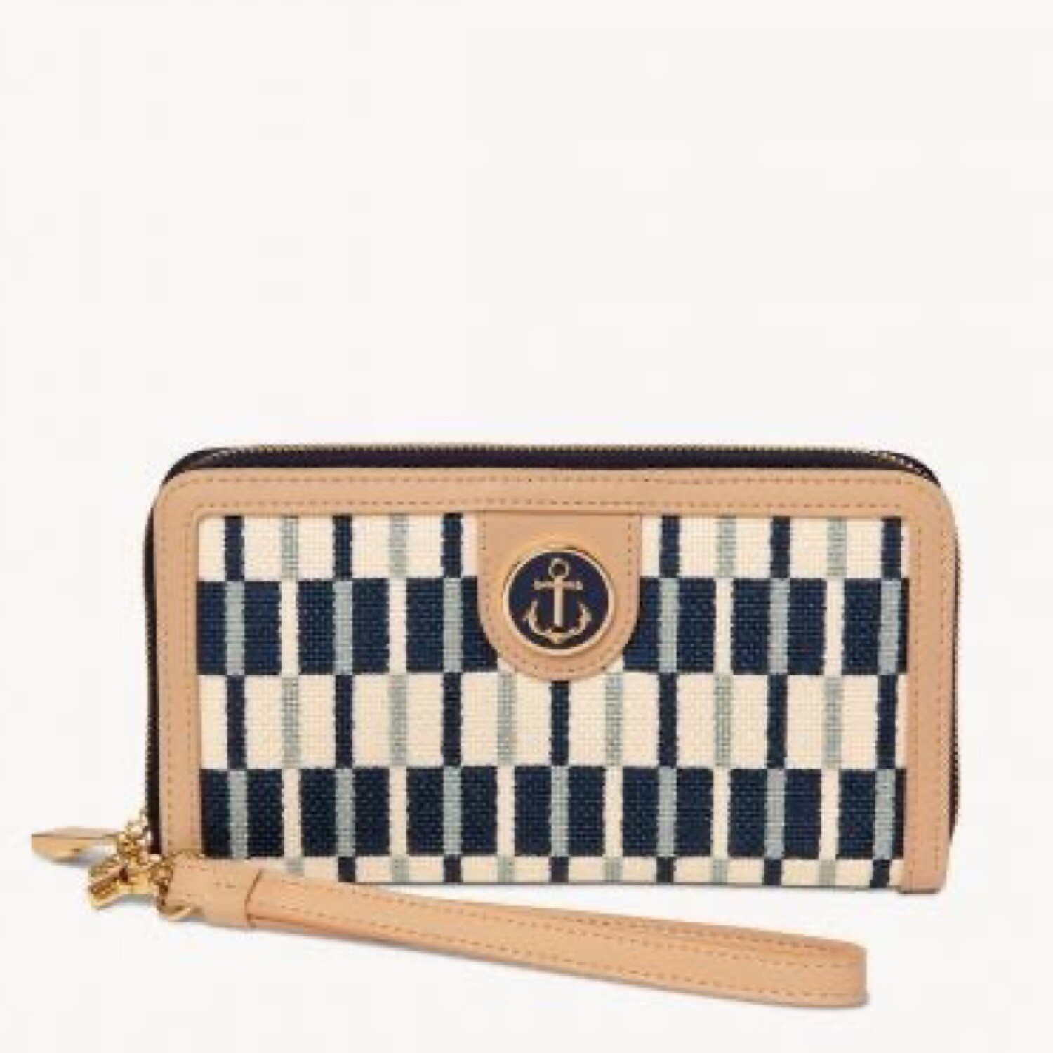 Daise yacht wallet
