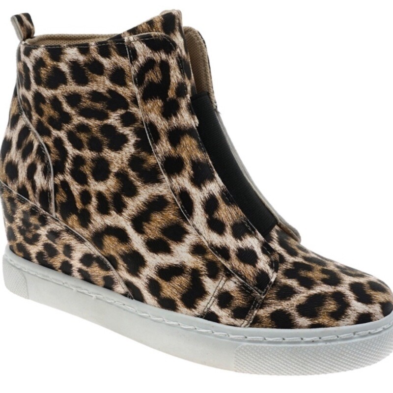 Wedge Sneaker. Leopard. Hide 3