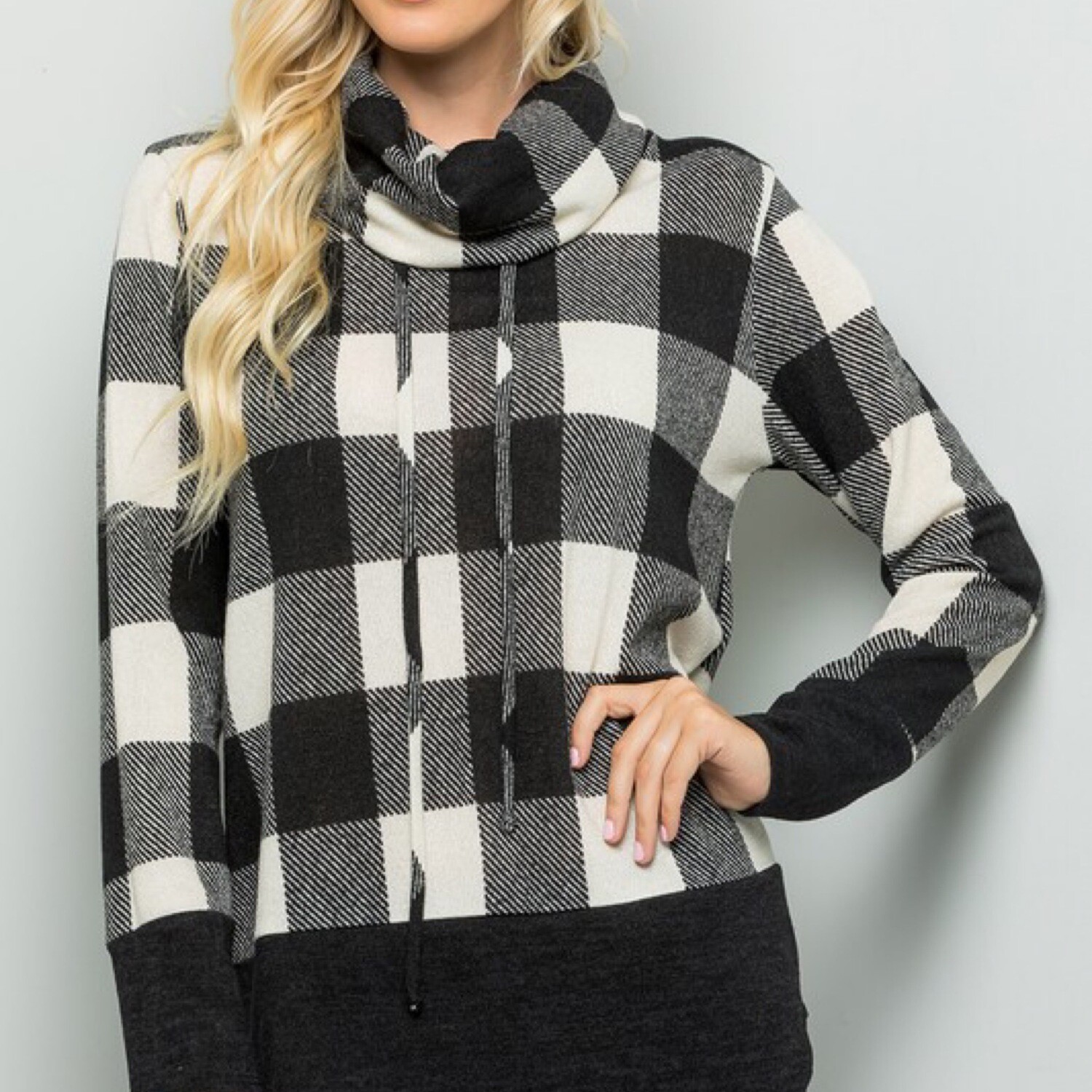 Long Sleeve Buffalo Plaid Turtleneck Ivory/Black