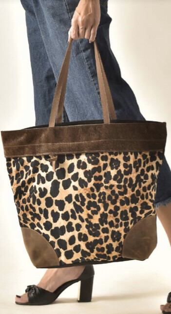 Cheetah Medium Tote