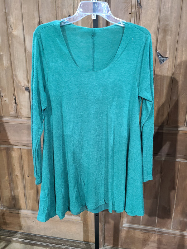Green Long Sleeve Top