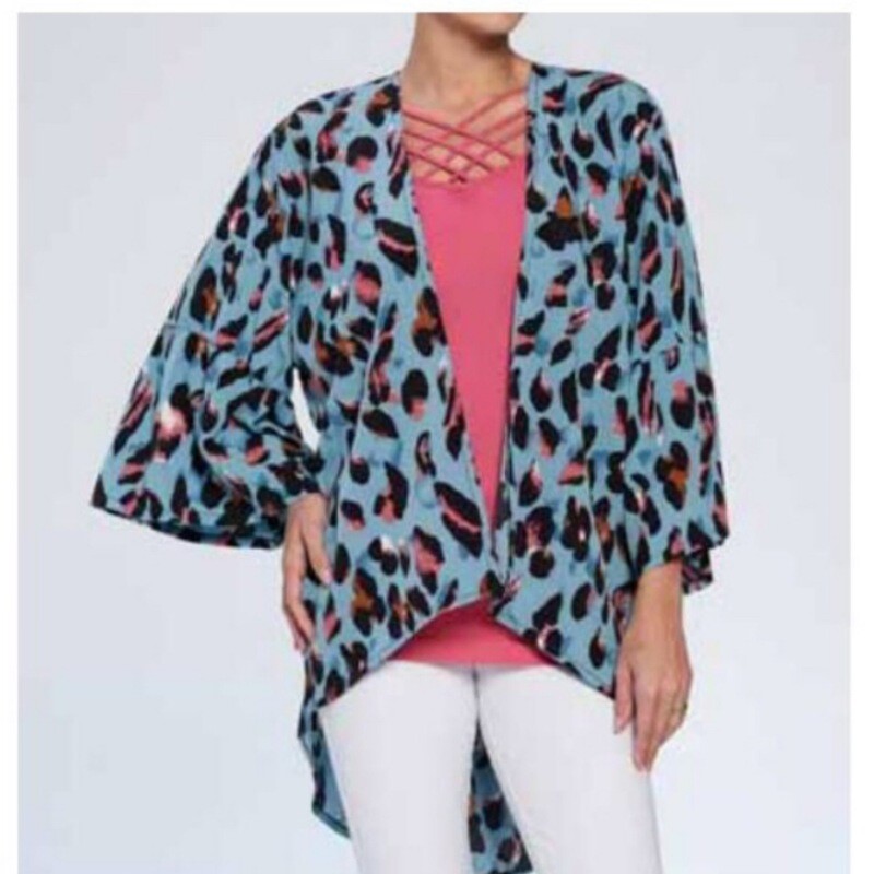 Soria Leopard Kimono