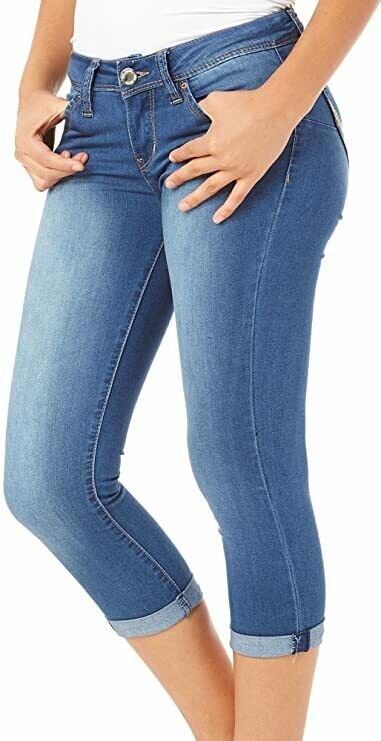 WannaBettaButt Spring Capri with Rolled Cuff