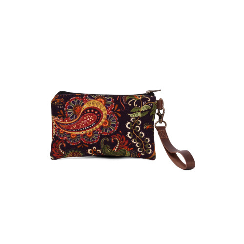 Traditional Wristlet