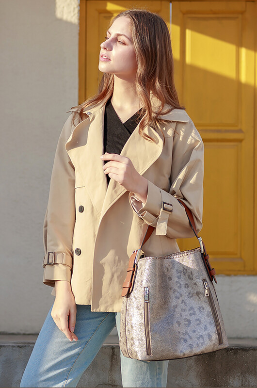 Hobo Bag with 2 Zipper Accessory Pocket in Leopard/Grey/Nude