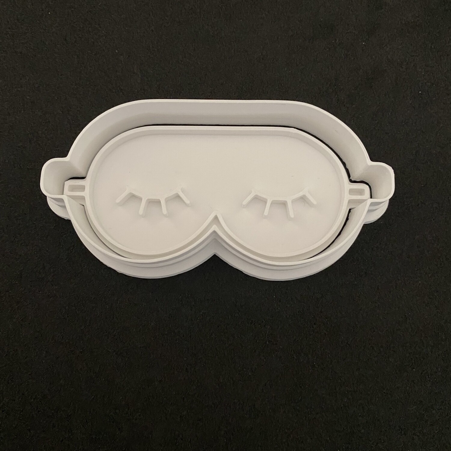 Eye mask