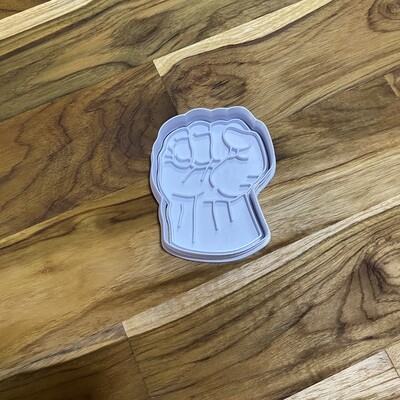 Hulk fist