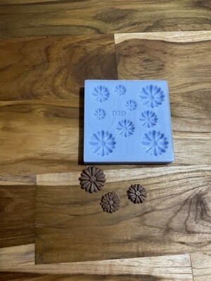 Lots of Daisies Silicone Mould