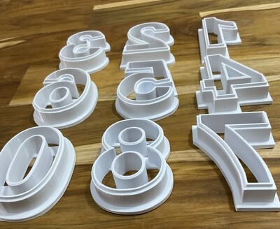 6 cm numbers