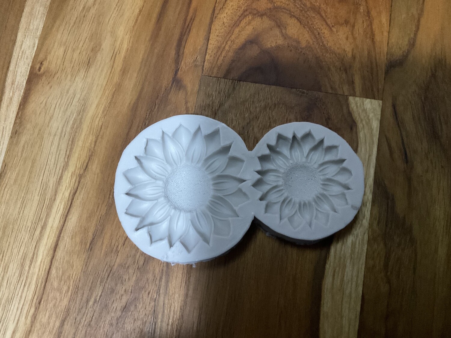 Sunflowers silicone mould