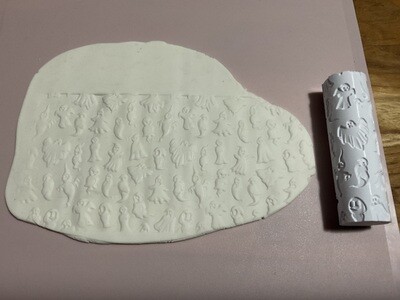 Ghosts textured roller